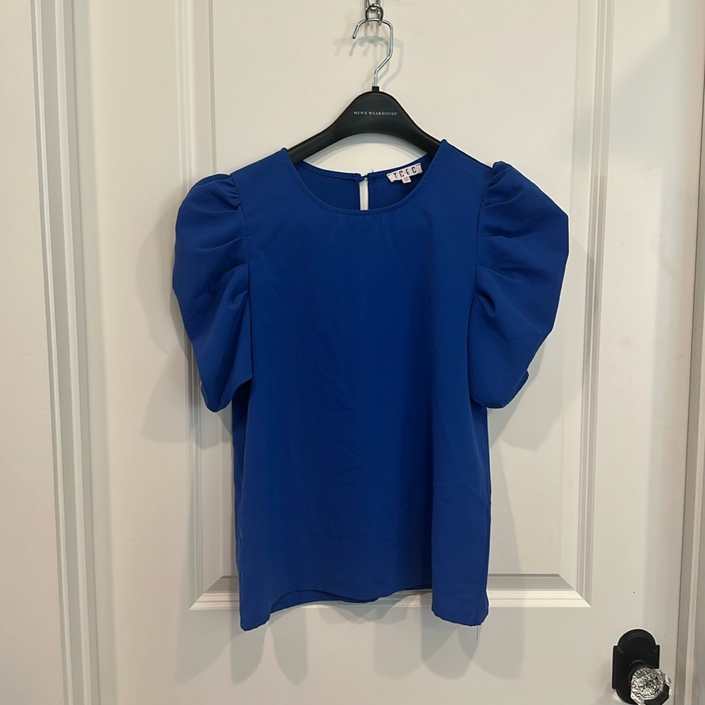 Blue blouse